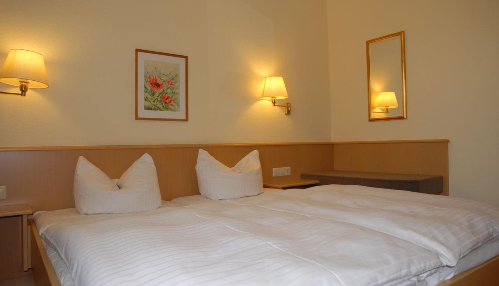 Messstetten Hotel Garni Grottental מראה חיצוני תמונה